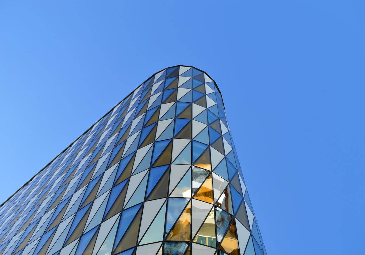 俱乐部世界杯-坦博尔的“全场景闭环”与生态赋能实验：滑雪装备由品牌驱动转向性能与场景驱动