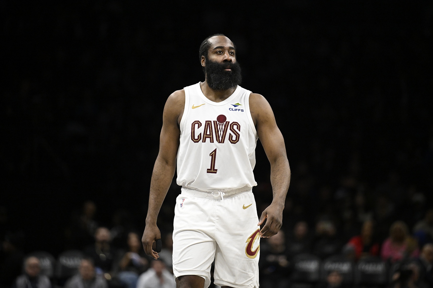 国际足联俱乐部世界杯-哈登谈贝恩关键三分：并非防守失误 那是个高难度投篮但他投进了