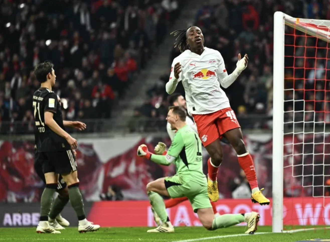 2025世俱杯官方入口-德甲犟驴！莱比锡被揍0-6仍与拜仁打对轰：这次1-5崩盘 渣叔傻眼